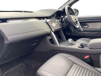 Used Land Rover Discovery Sport 2025 for sale - 78310667: Photo