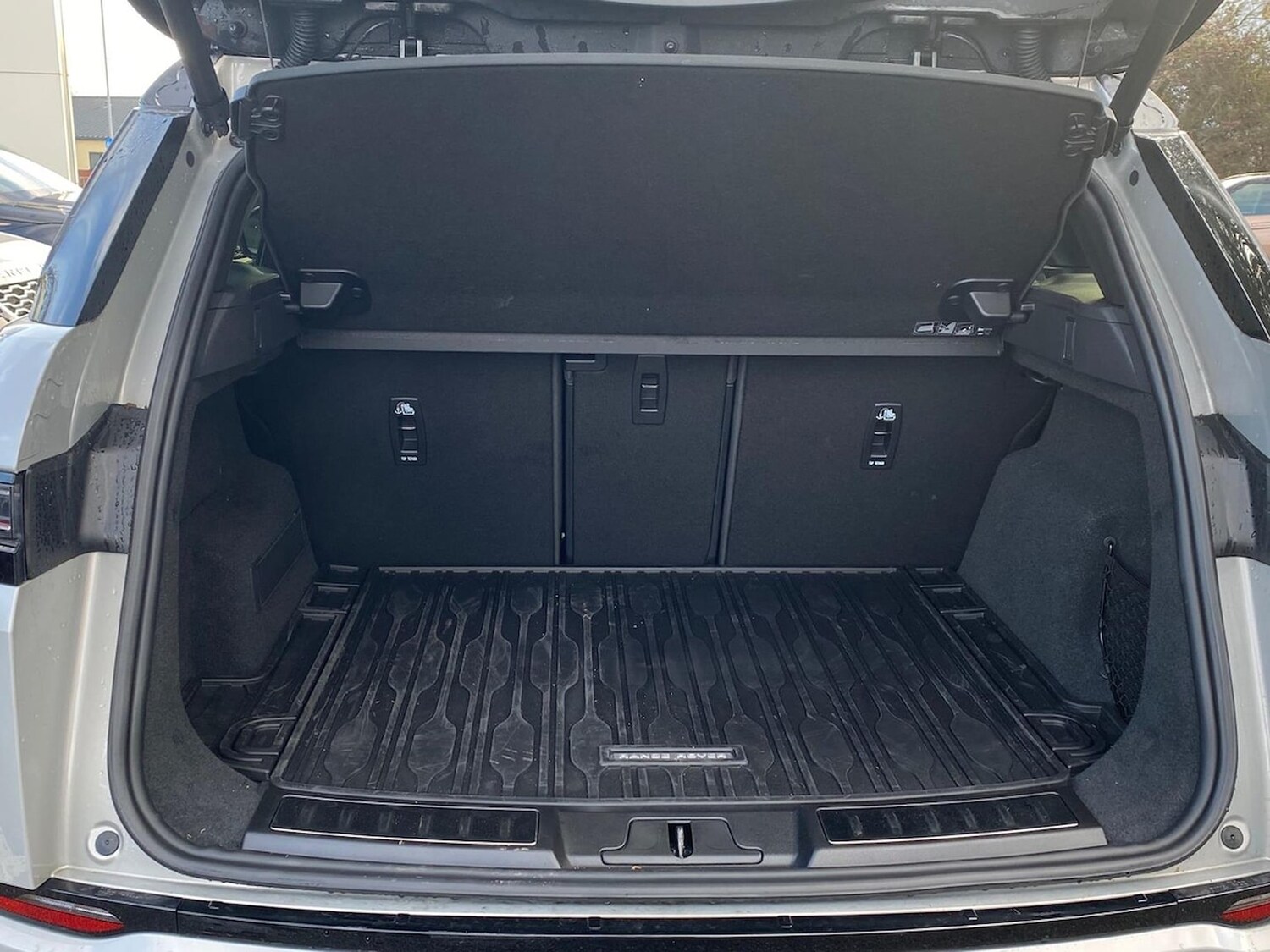 Used Land Rover Range Rover Evoque 2025 for sale - 77487968: Photo 10