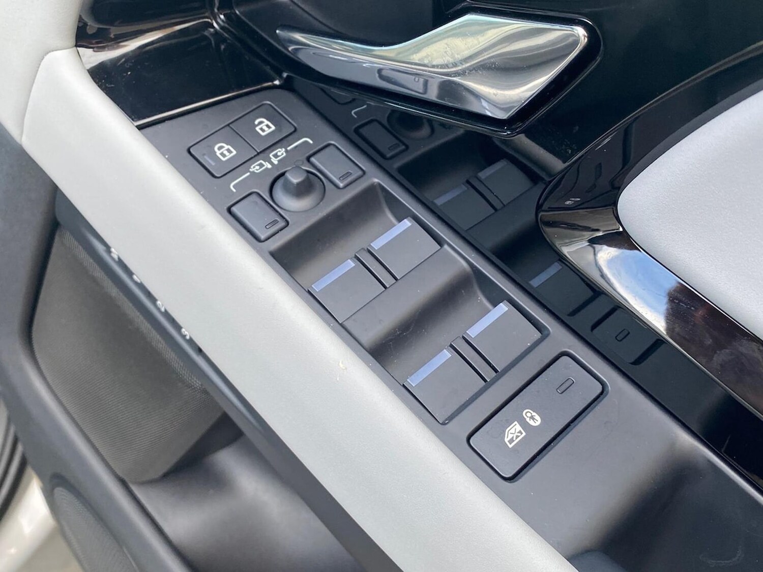 Used Land Rover Range Rover Evoque 2025 for sale - 77487968: Photo 25