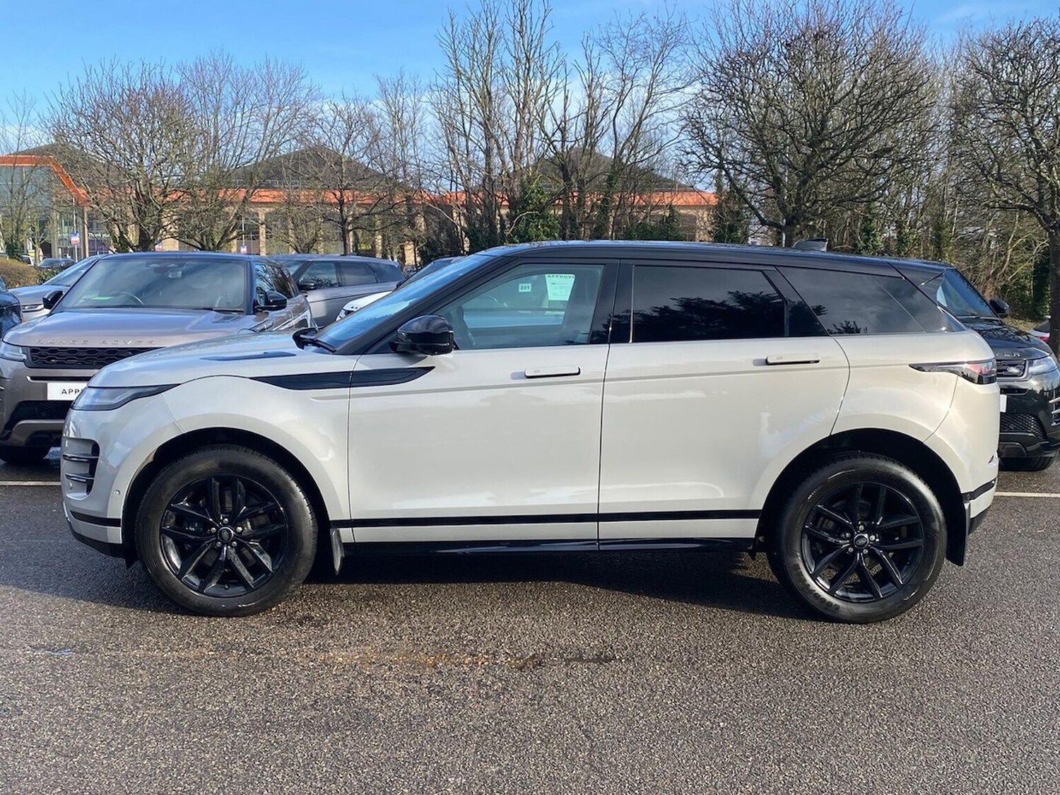 Used Land Rover Range Rover Evoque 2025 for sale - 77487968: Photo 31