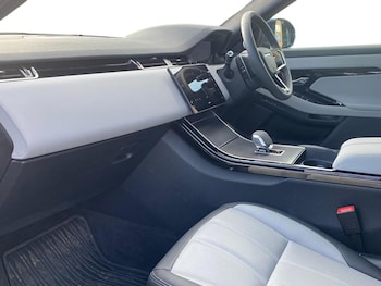 Used Land Rover Range Rover Evoque 2025 for sale - 77487968: Photo