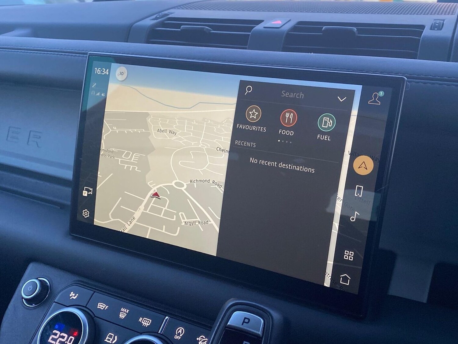 Used Land Rover Defender 2022 for sale - 77802093: Photo 11