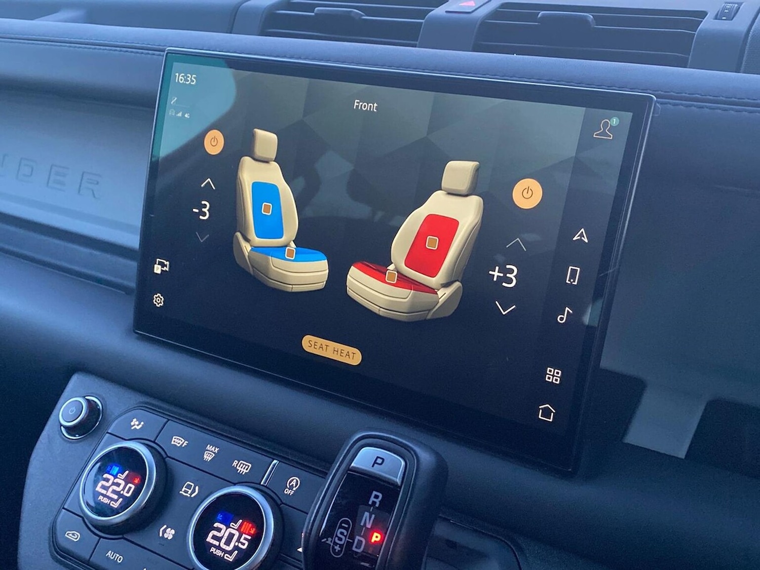 Used Land Rover Defender 2022 for sale - 77802093: Photo 22