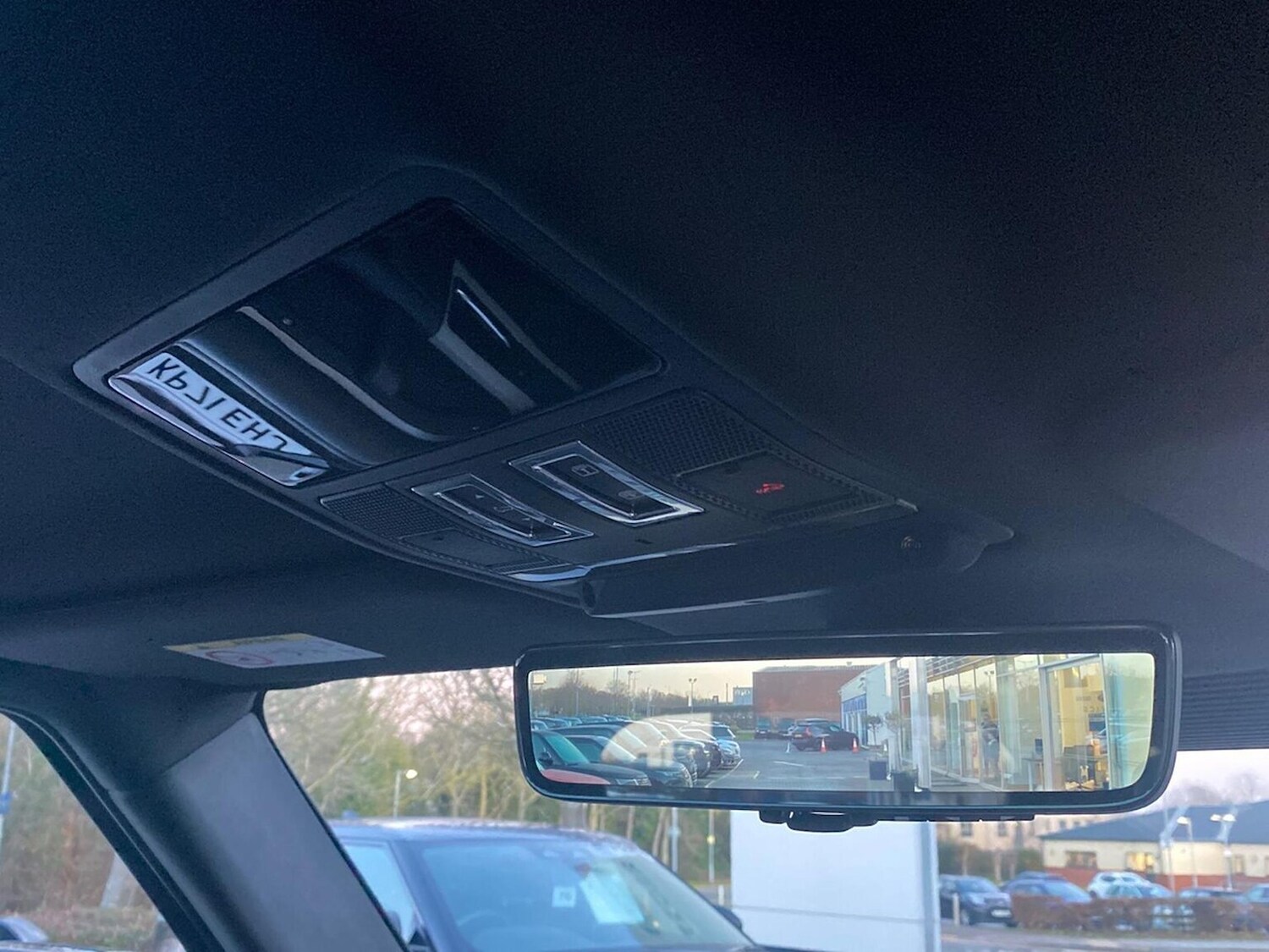 Used Land Rover Defender 2022 for sale - 77802093: Photo 23