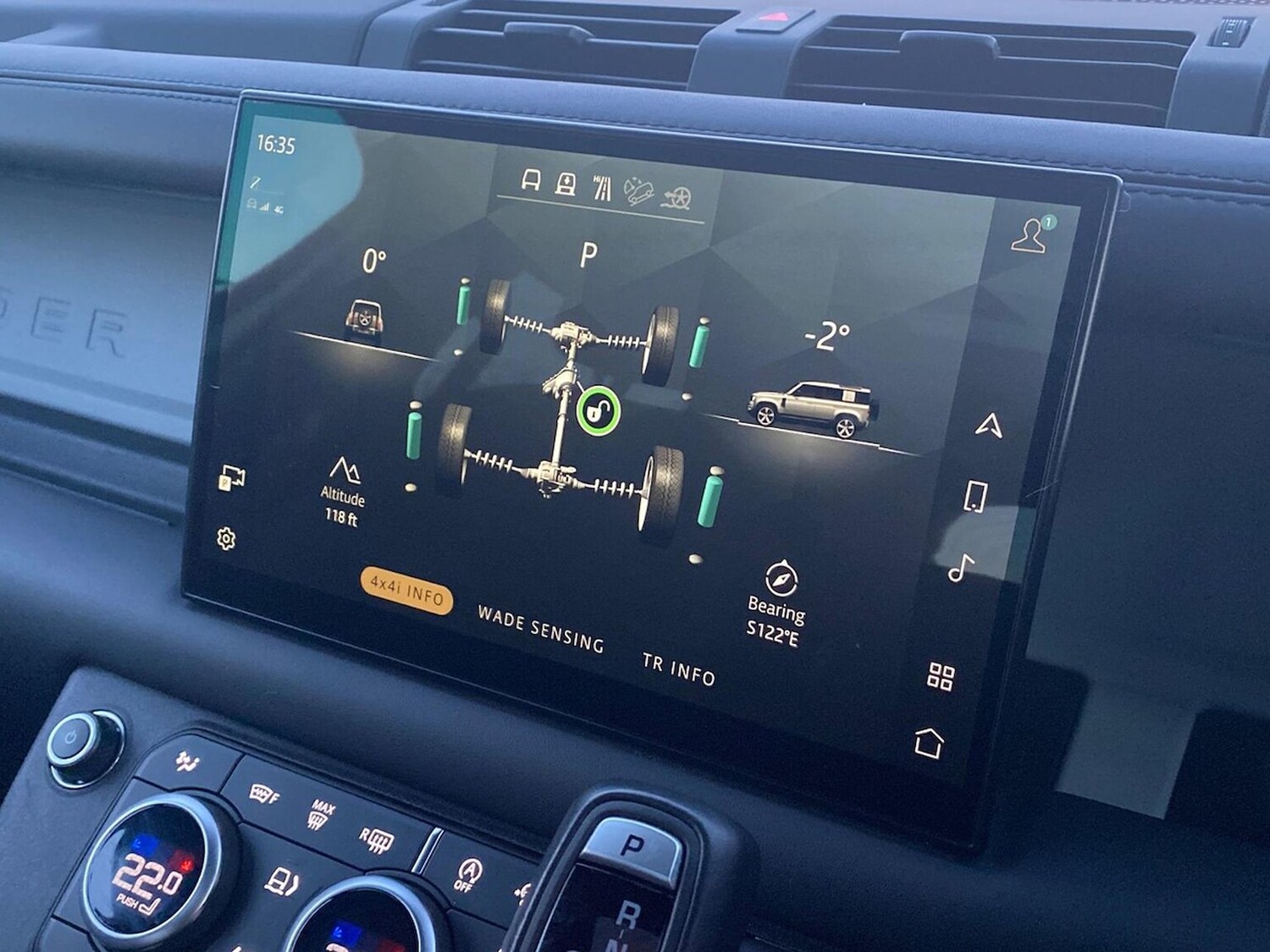 Used Land Rover Defender 2022 for sale - 77802093: Photo 38