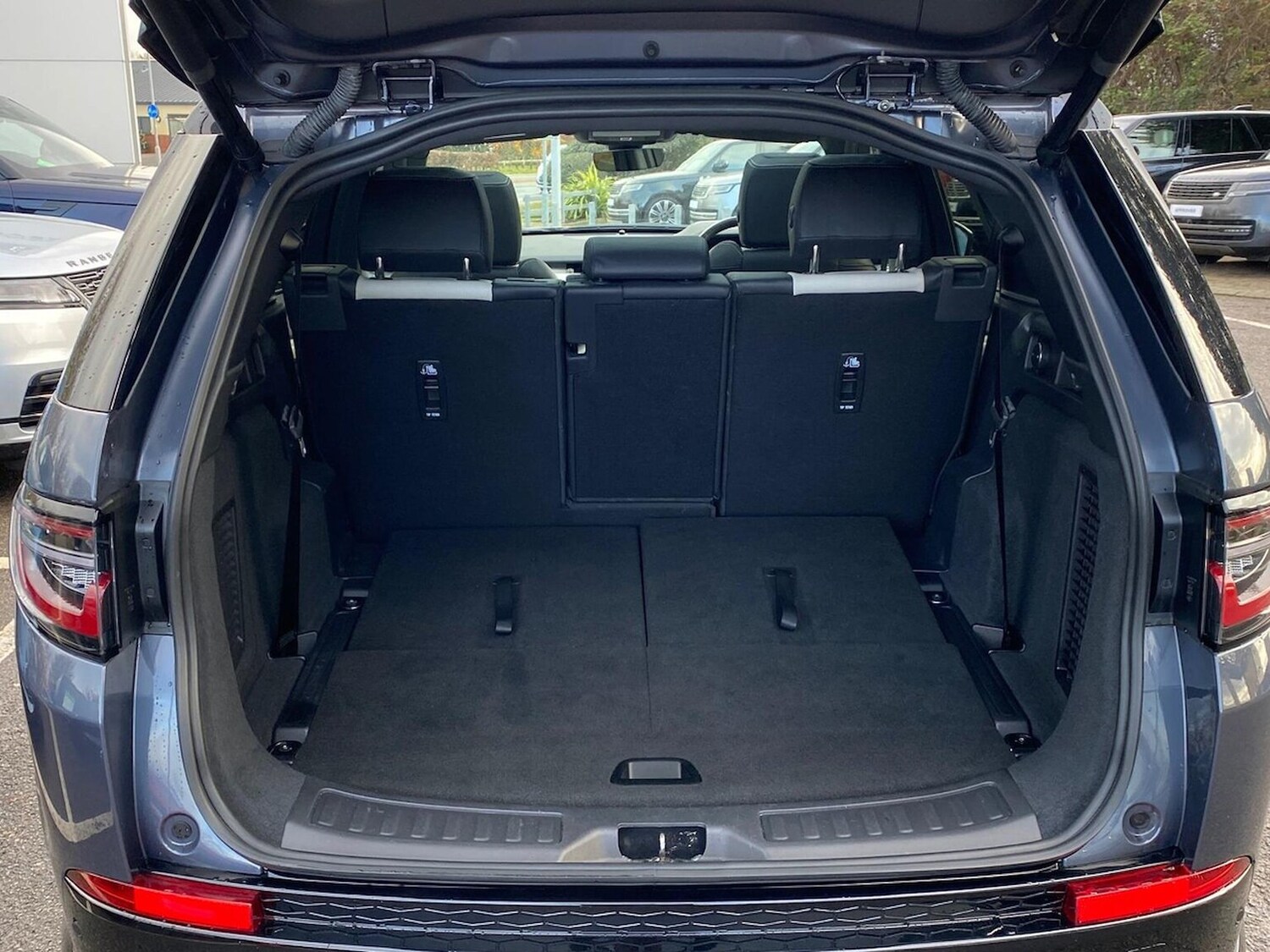 Used Land Rover Discovery Sport 2024 for sale - 76778306: Photo 10