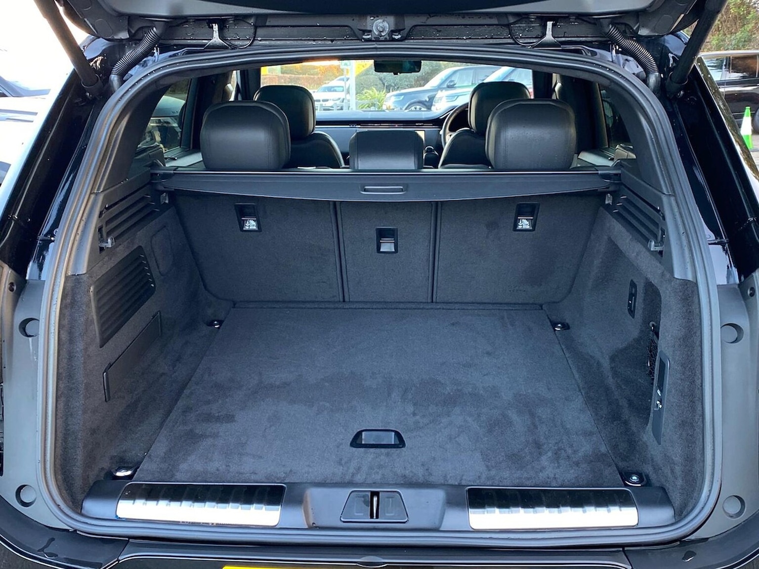 Used Land Rover Range Rover Sport 2025 for sale - 76605544: Photo 10