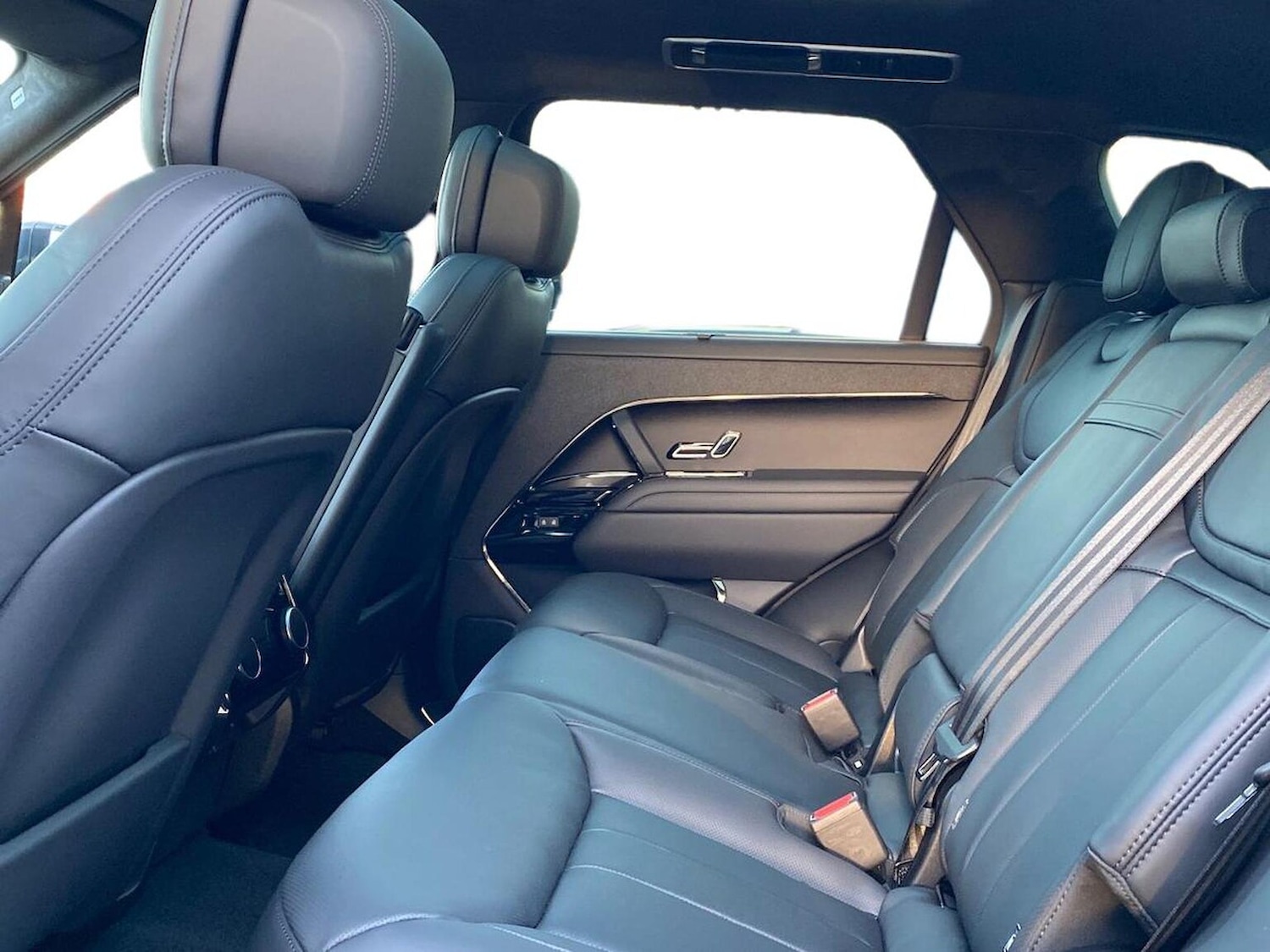 Used Land Rover Range Rover Sport 2025 for sale - 76605544: Photo 4