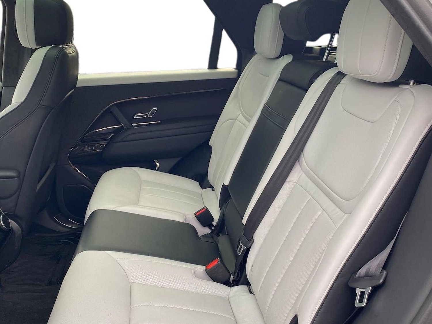 Used Land Rover Range Rover Sport 2023 for sale - 78026165: Photo 4