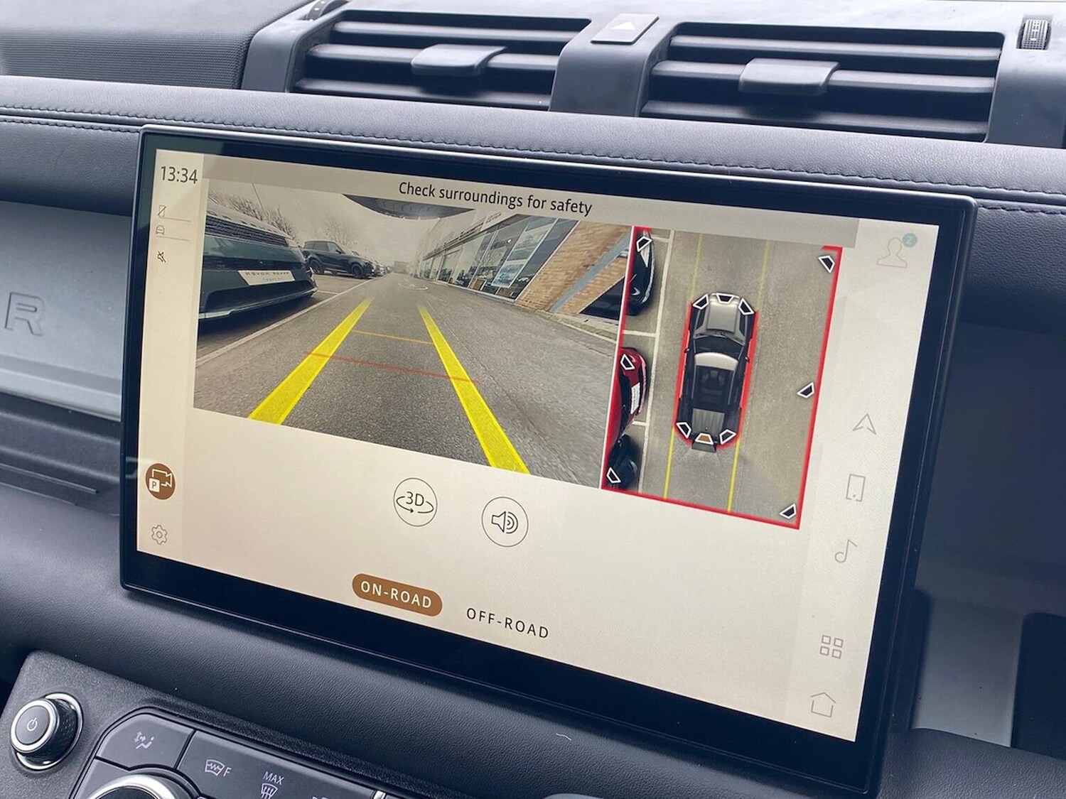 Used Land Rover Defender 2023 for sale - 78176488: Photo 14