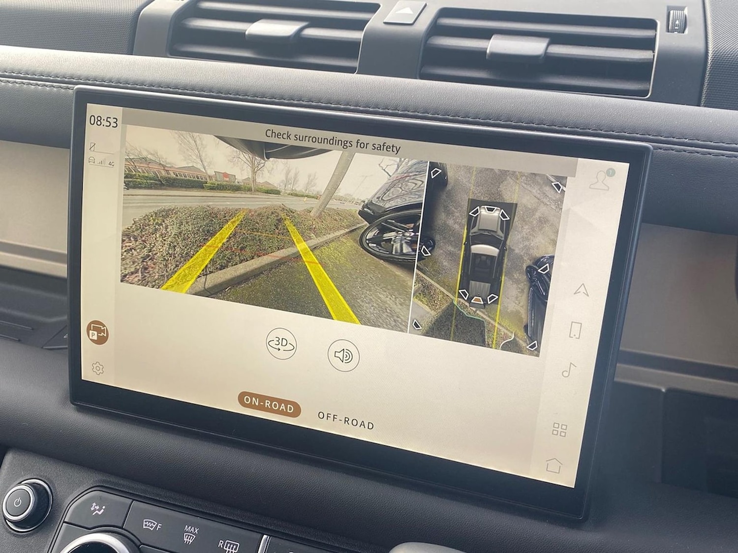 Used Land Rover Defender 2025 for sale - 78193603: Photo 14