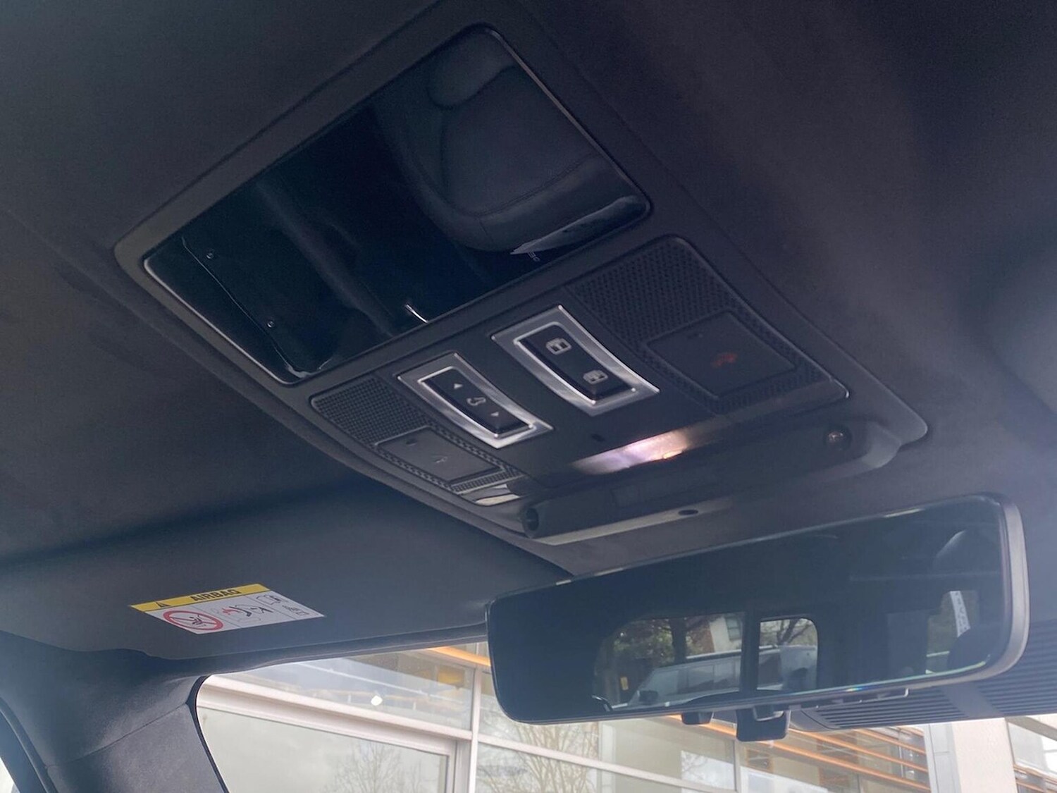 Used Land Rover Defender 2025 for sale - 78193603: Photo 25