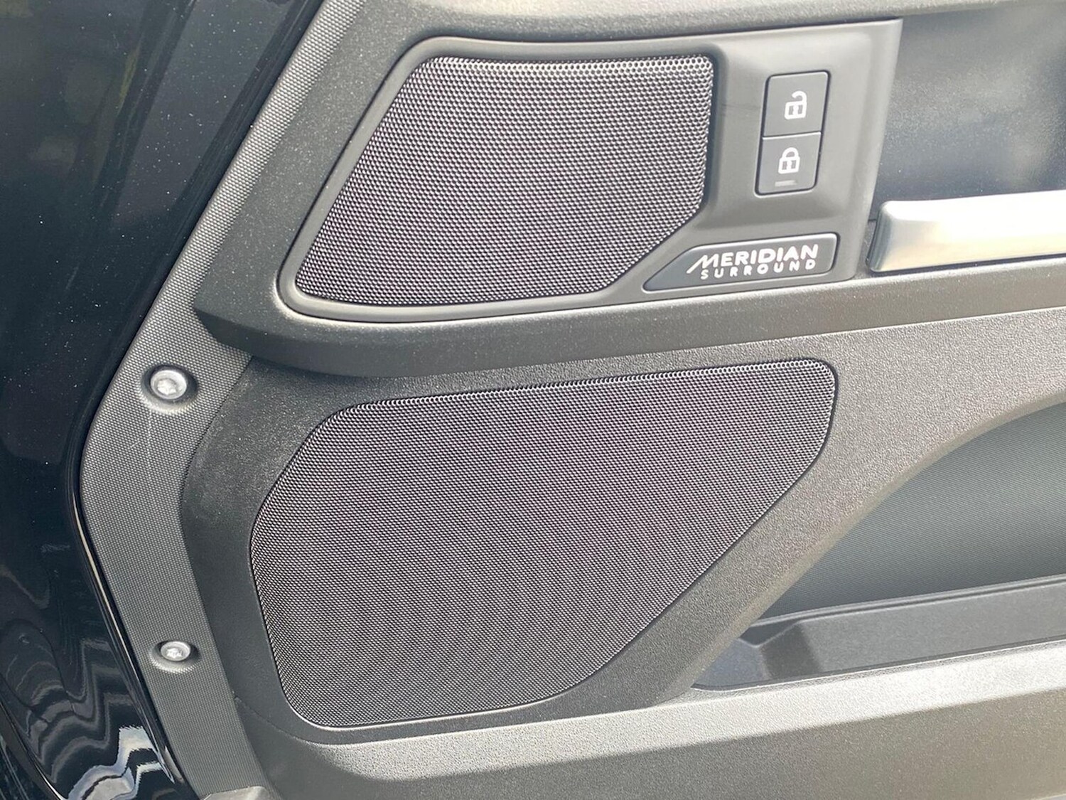 Used Land Rover Defender 2025 for sale - 78193603: Photo 26