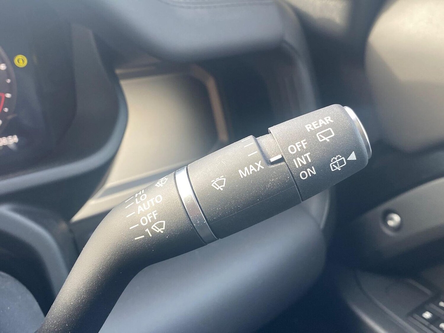 Used Land Rover Defender 2025 for sale - 78193603: Photo 34