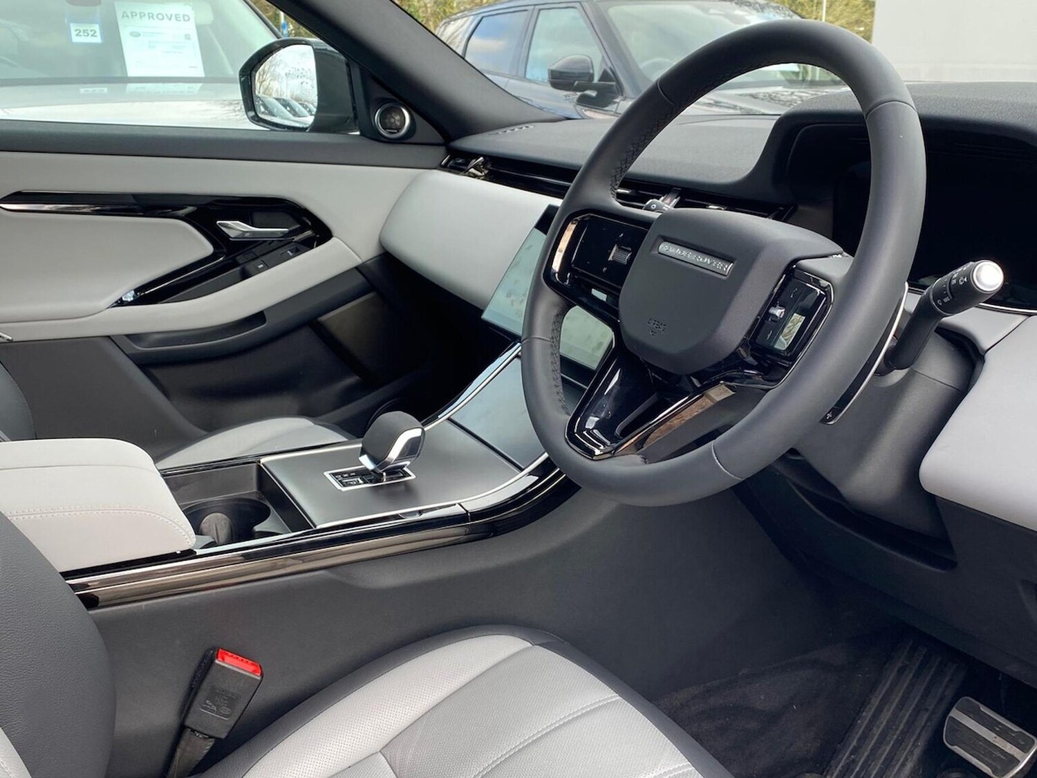 Used Land Rover Range Rover Evoque 2025 for sale - 78193702: Photo 34