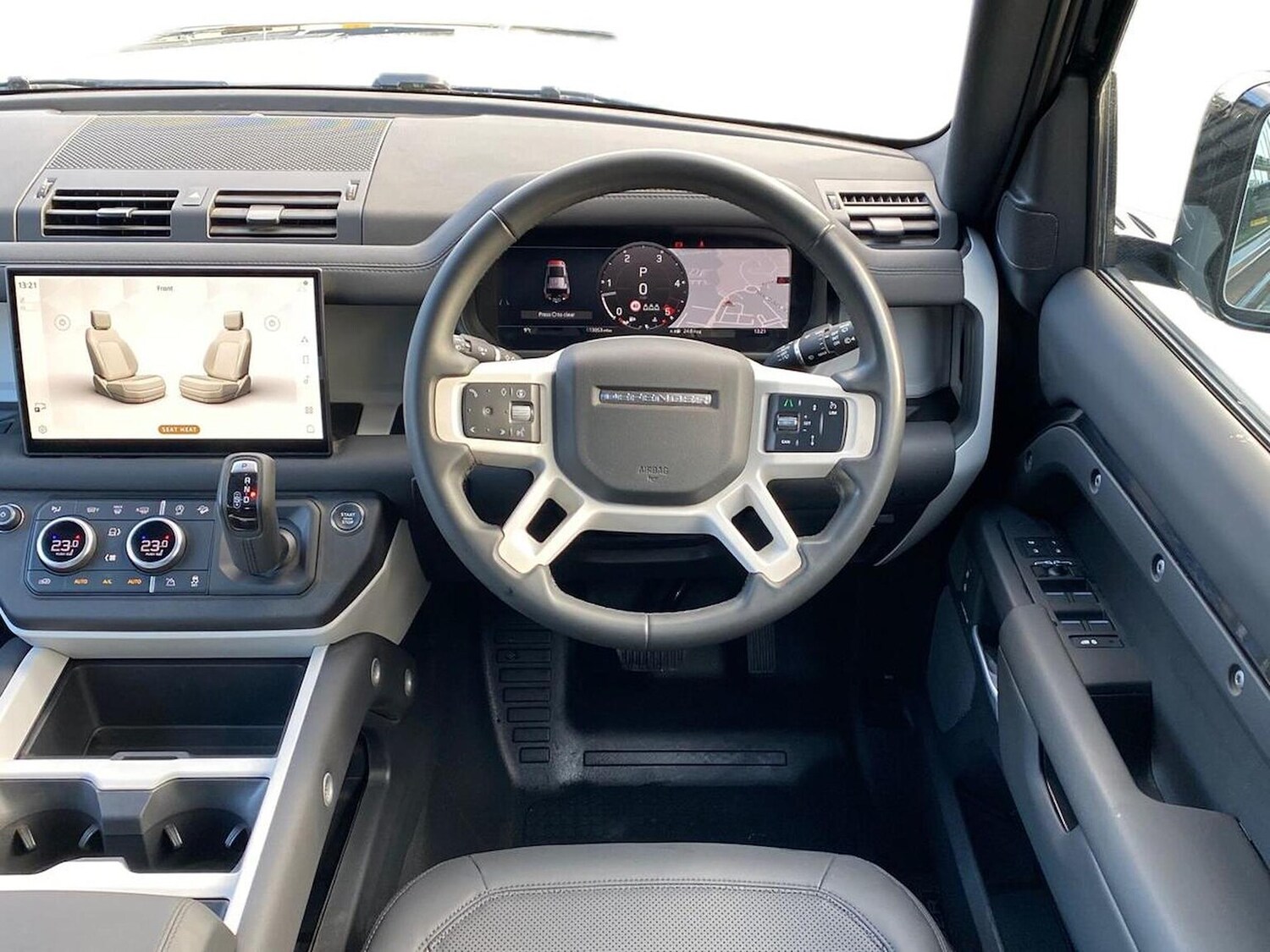 Used Land Rover Defender 2024 for sale - 76637802: Photo 15