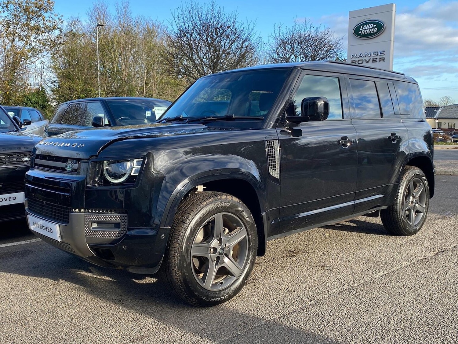 Used Land Rover Defender 2024 for sale - 76637802: Photo 29