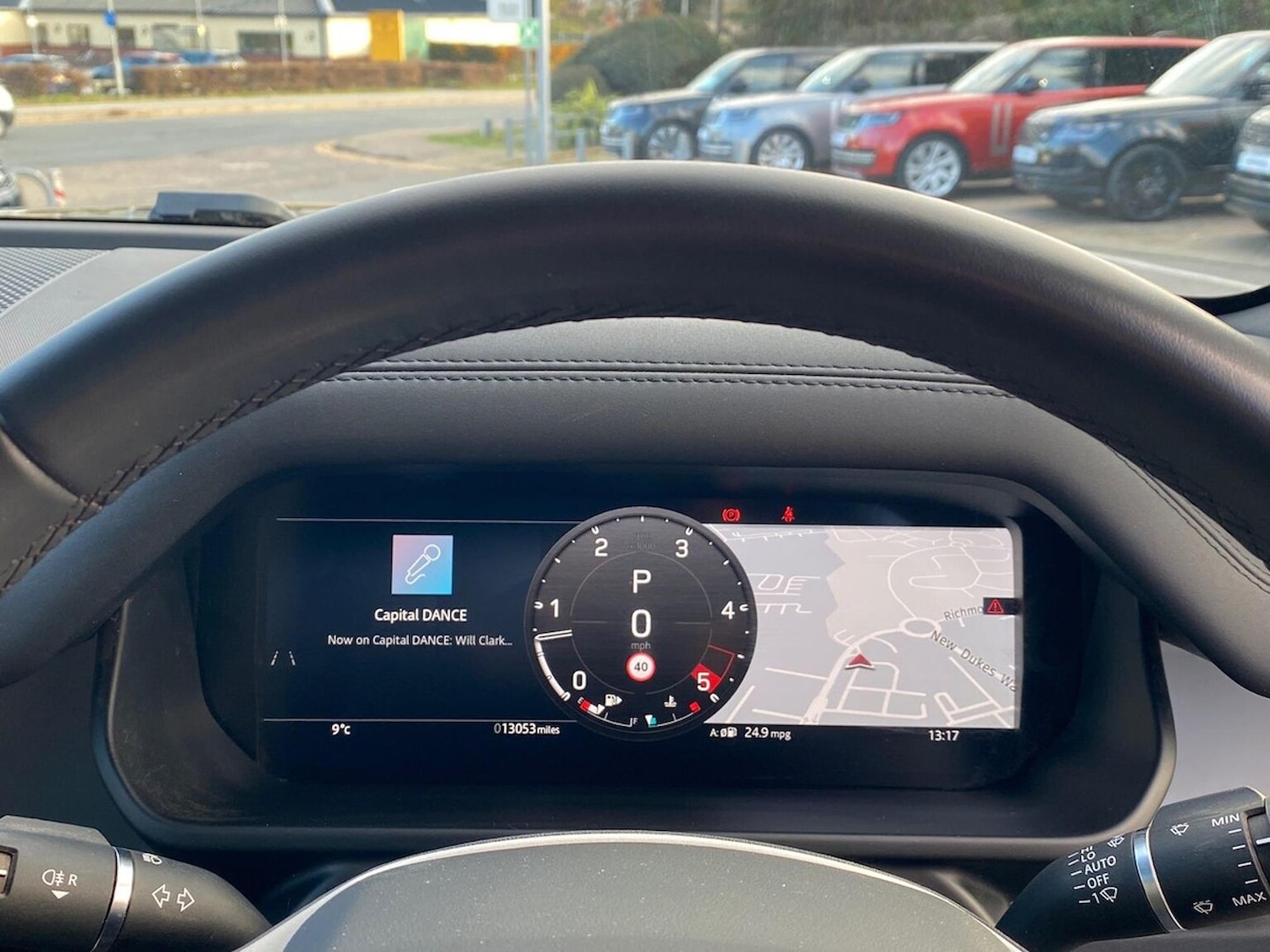 Used Land Rover Defender 2024 for sale - 76637802: Photo 32