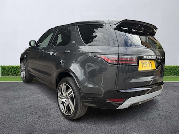 Used Land Rover Discovery 2023 for sale - 79047901: Photo