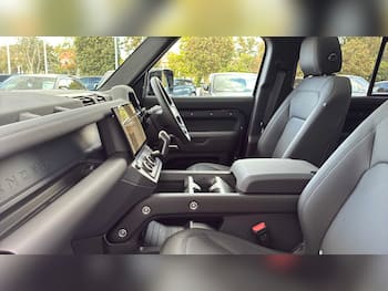Used Land Rover Defender 2026 for sale - 79547801: Photo