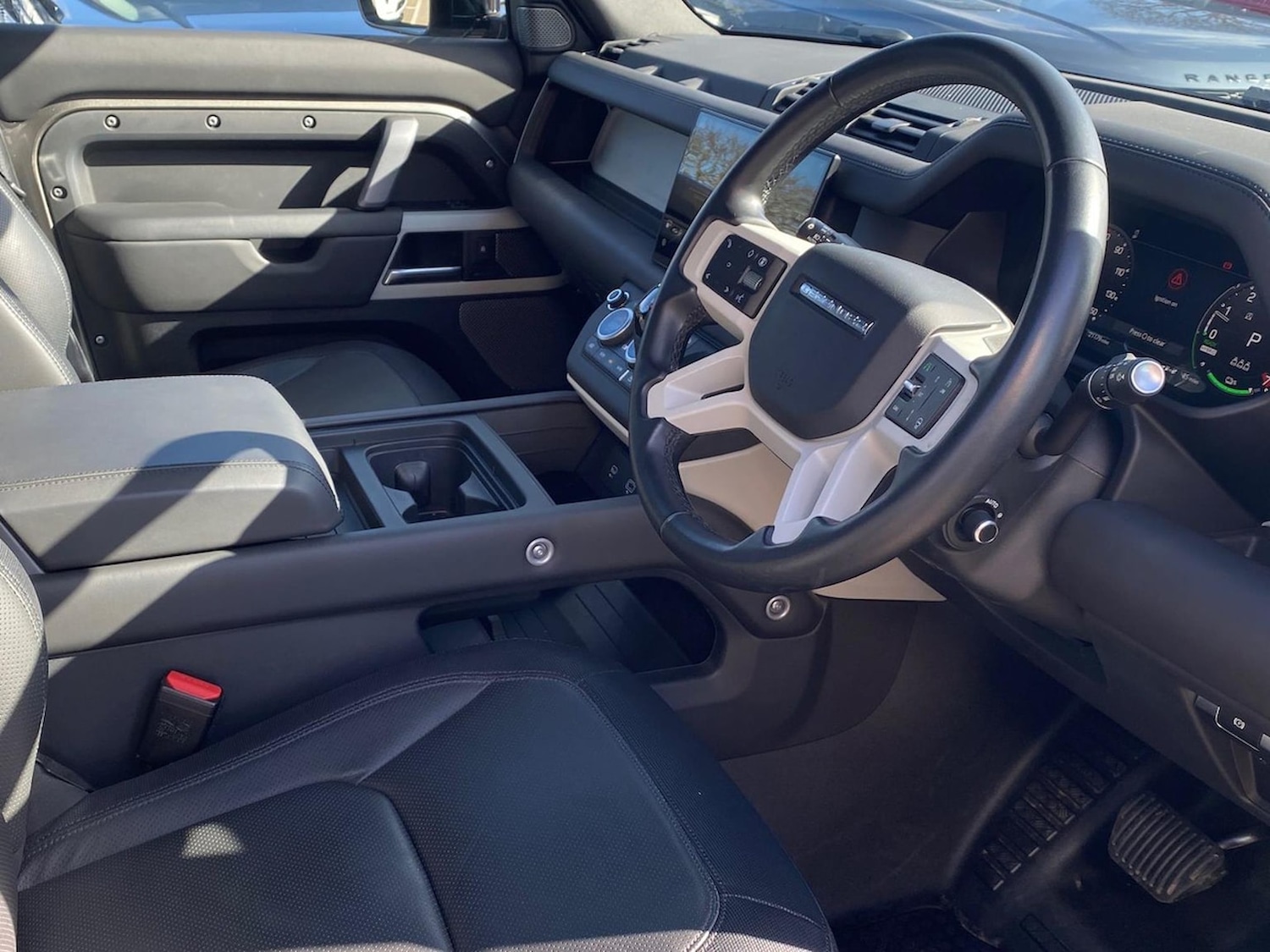 Used Land Rover Defender 2024 for sale - 78193572: Photo 35