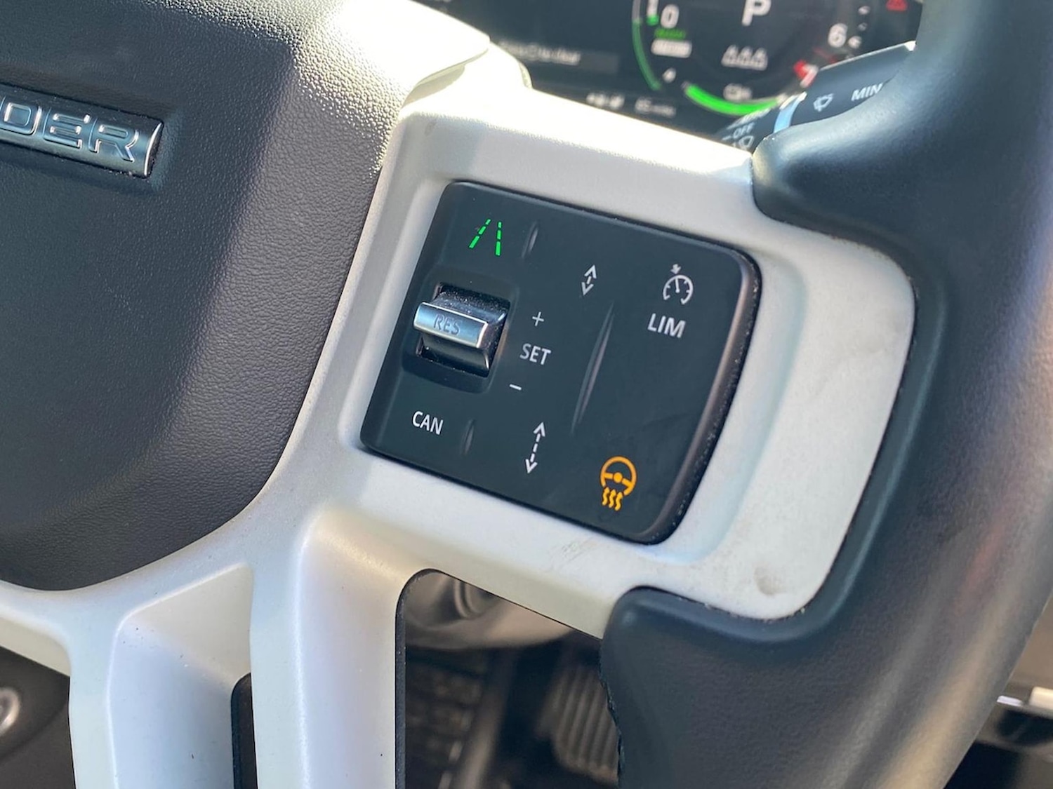 Used Land Rover Defender 2024 for sale - 78193572: Photo 36