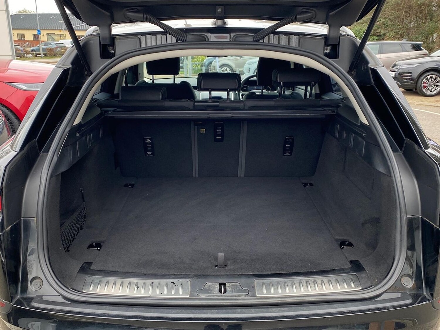 Used Land Rover Range Rover Velar 2022 for sale - 78193595: Photo 12