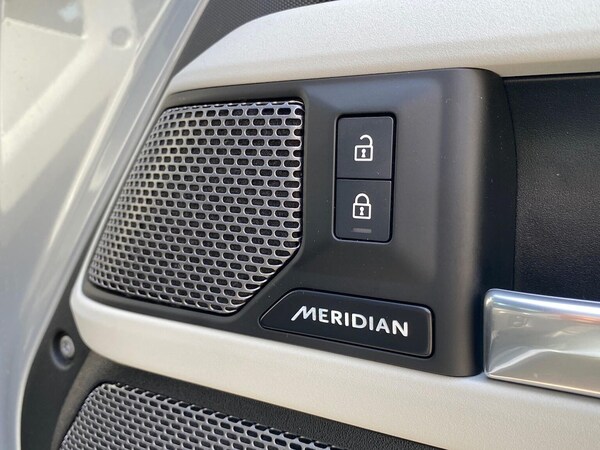 Used Land Rover Defender 2022 for sale - 75557390: Photo 24