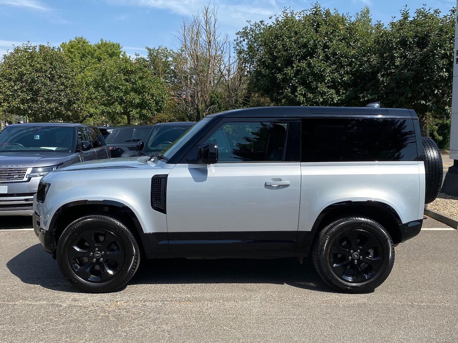 Vehicle 28