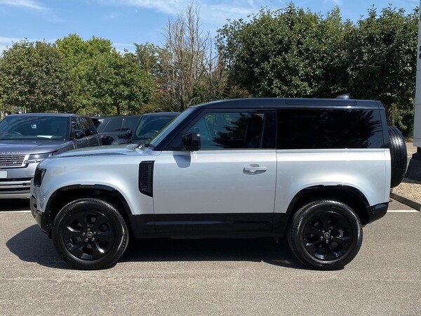 Used Land Rover Defender 2022 for sale - 75557390: Photo 28