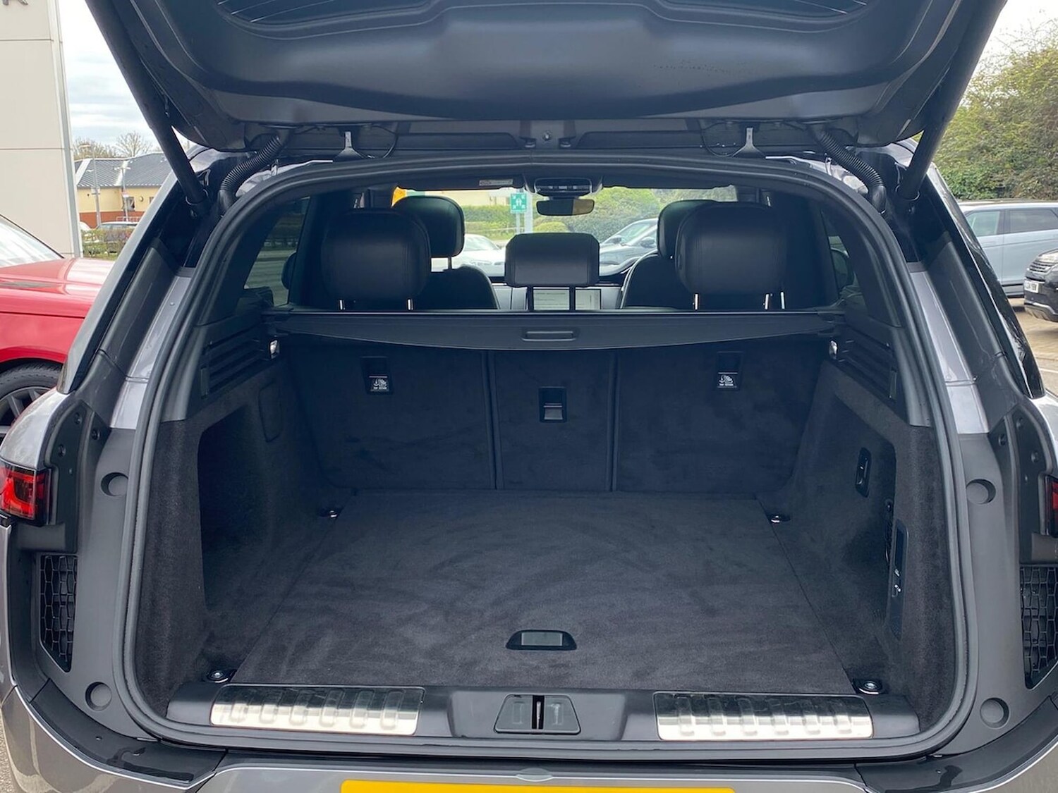 Used Land Rover Range Rover Sport 2025 for sale - 78193568: Photo 12