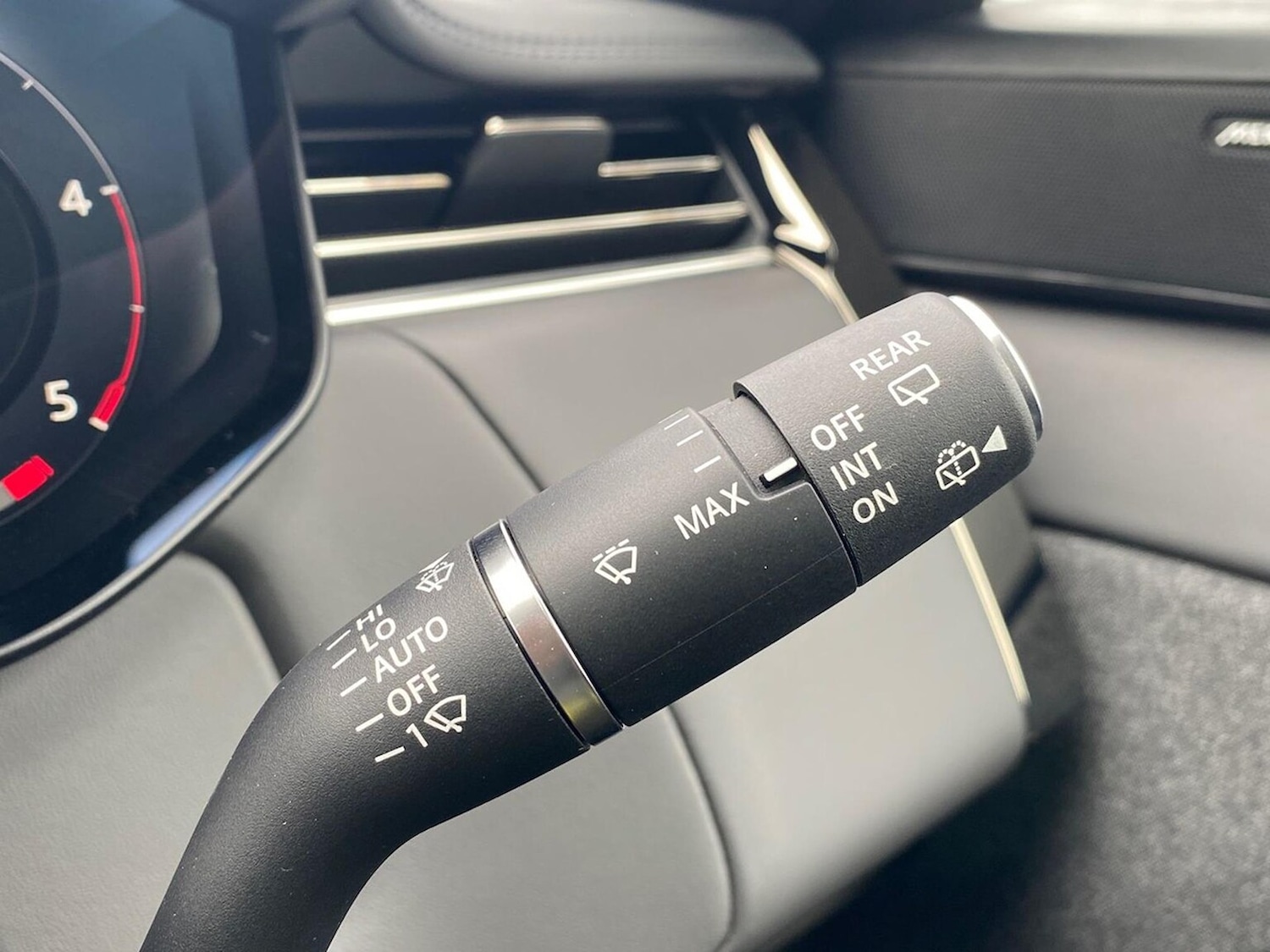 Used Land Rover Range Rover Sport 2025 for sale - 78193568: Photo 43