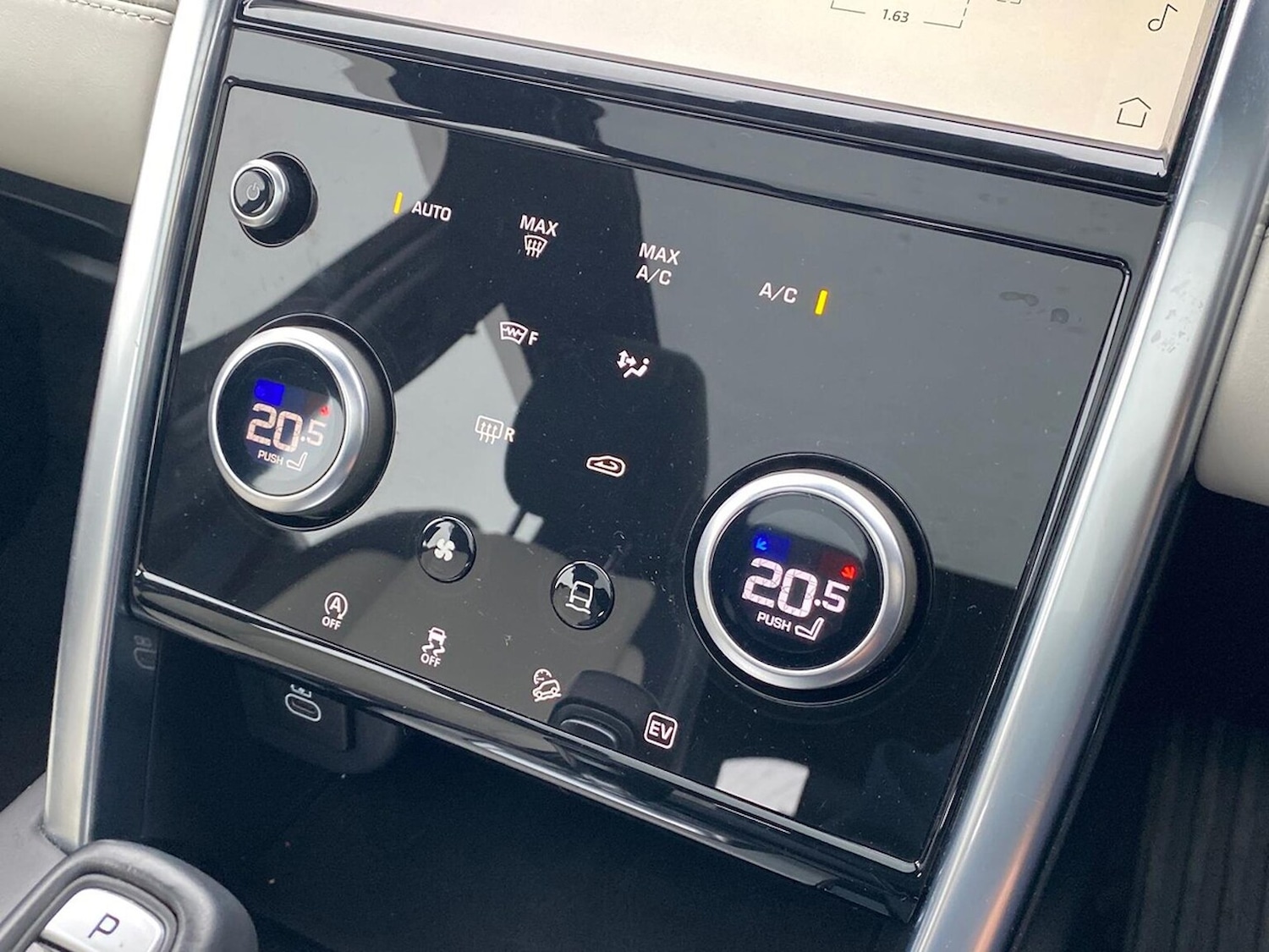 Used Land Rover Discovery Sport 2021 for sale - 76591421: Photo 22