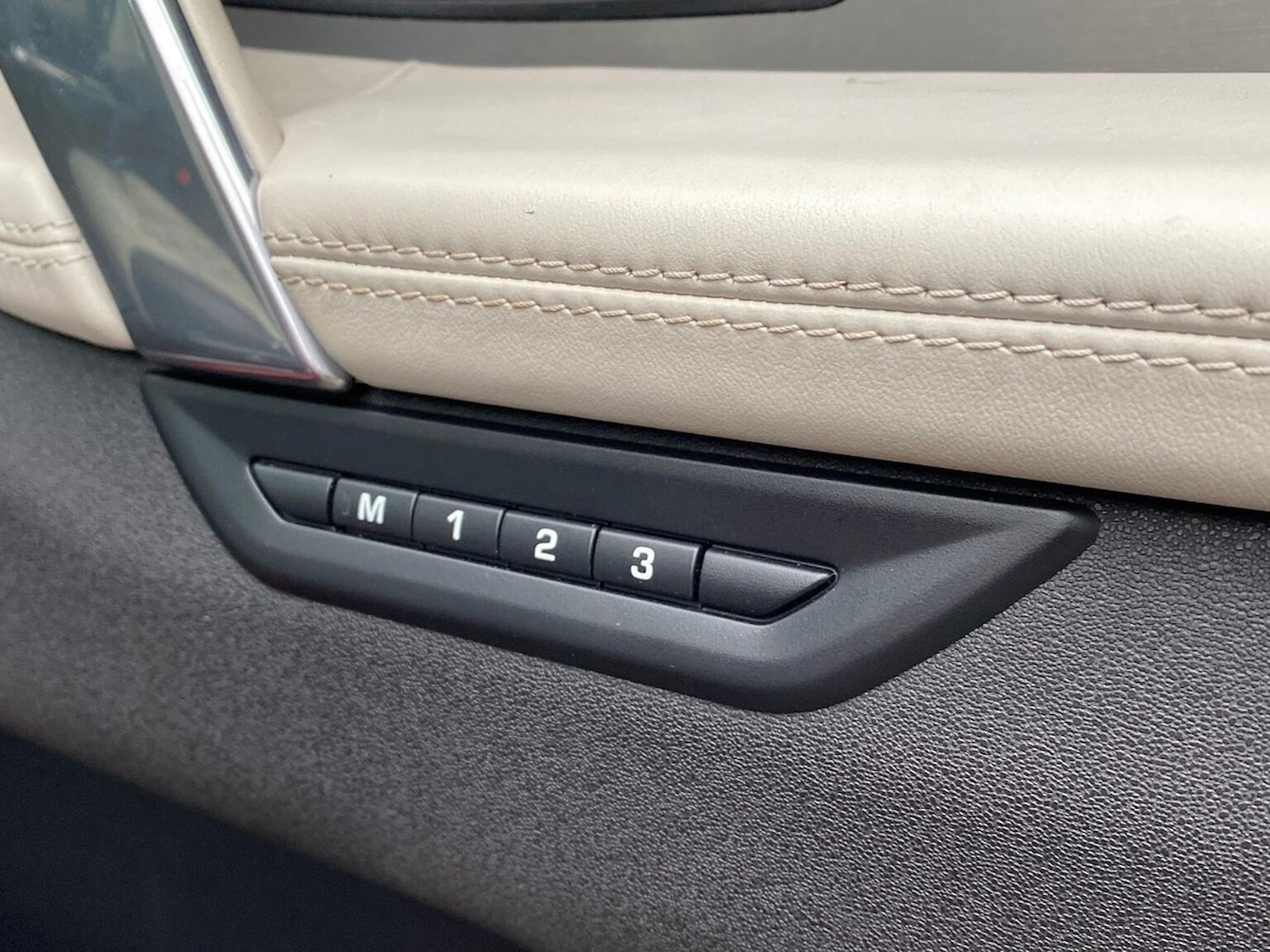 Used Land Rover Discovery Sport 2021 for sale - 76591421: Photo 25