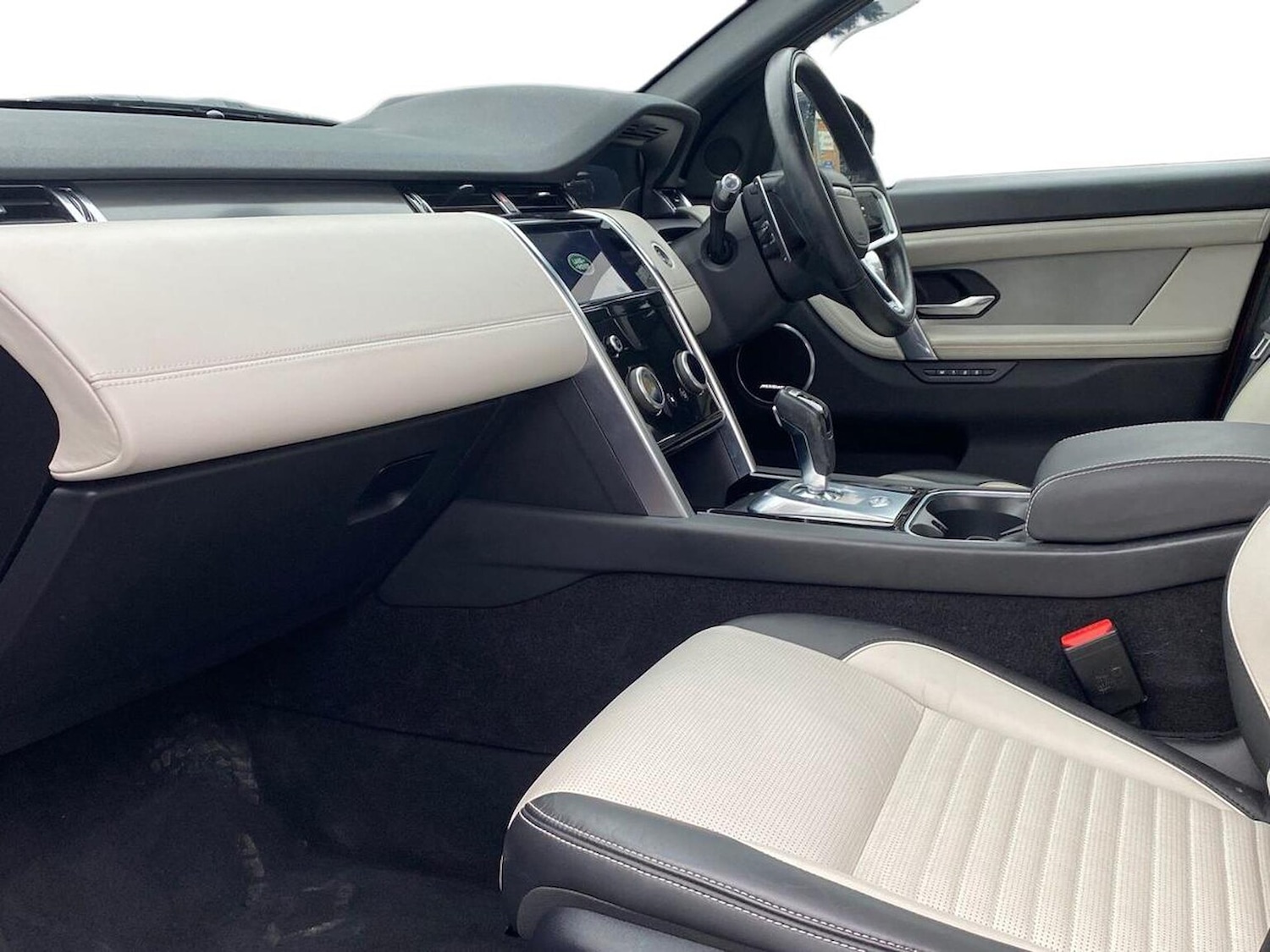 Used Land Rover Discovery Sport 2021 for sale - 76591421: Photo 3