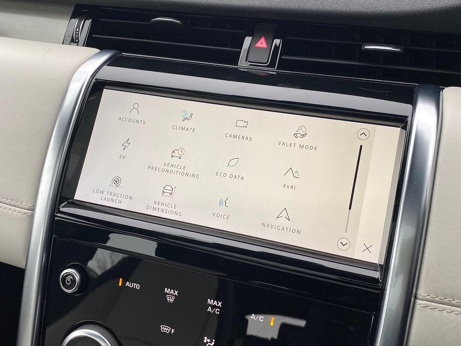 Used Land Rover Discovery Sport 2021 for sale - 76591421: Photo 35