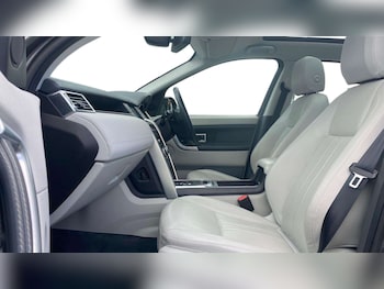 Used Land Rover Discovery Sport 2018 for sale - 78310461: Photo