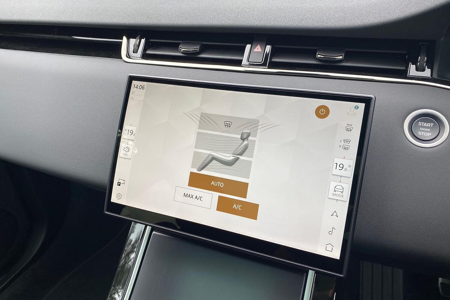 Used Land Rover Range Rover Evoque 2025 for sale - 78193618: Photo 24