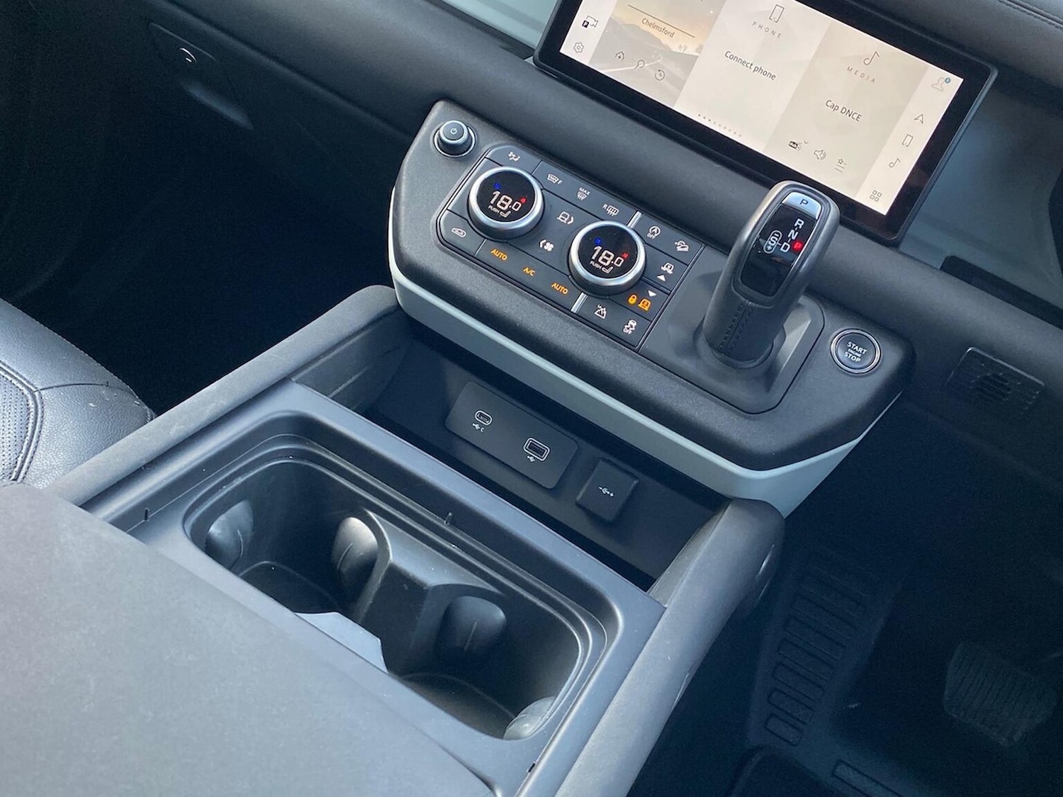 Used Land Rover Defender 2022 for sale - 76555464: Photo 13