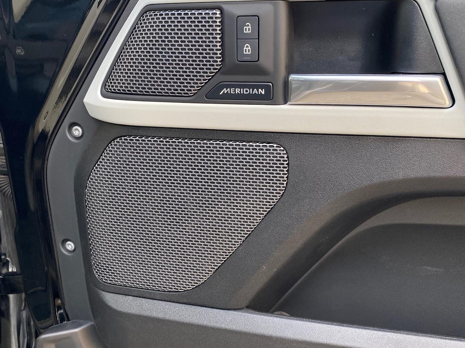 Used Land Rover Defender 2022 for sale - 76555464: Photo 24