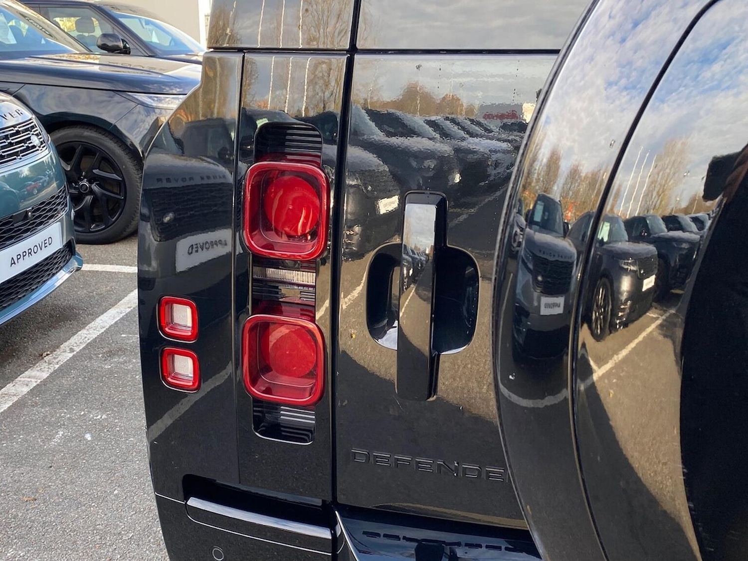 Used Land Rover Defender 2022 for sale - 76555464: Photo 26