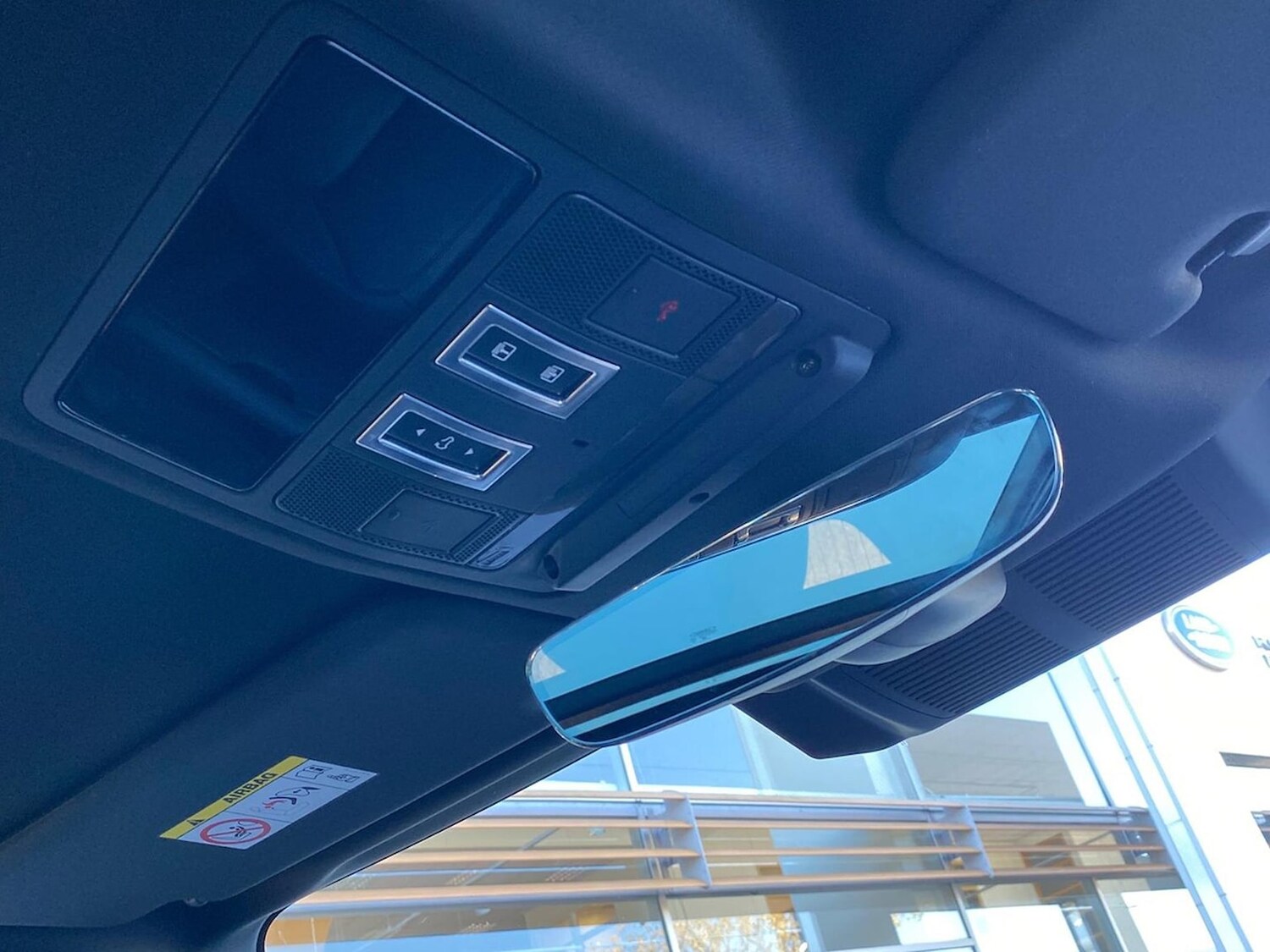 Used Land Rover Defender 2024 for sale - 76194447: Photo 23