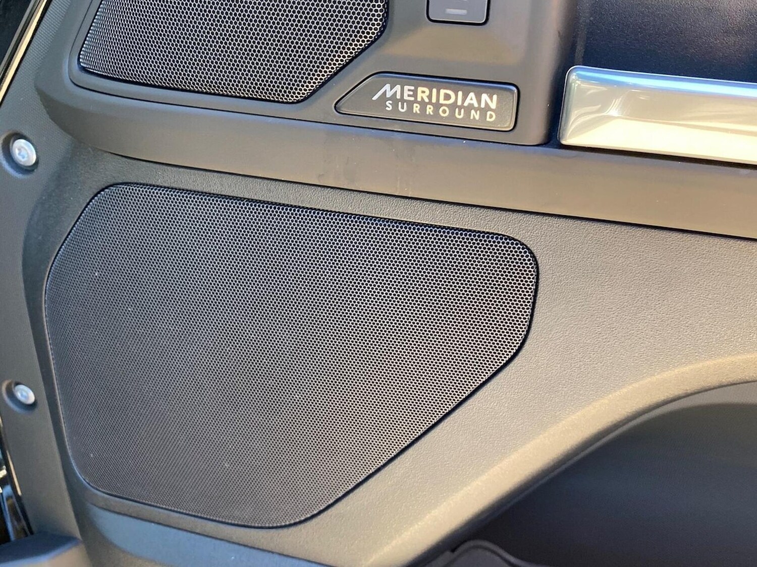 Used Land Rover Defender 2024 for sale - 76194447: Photo 24