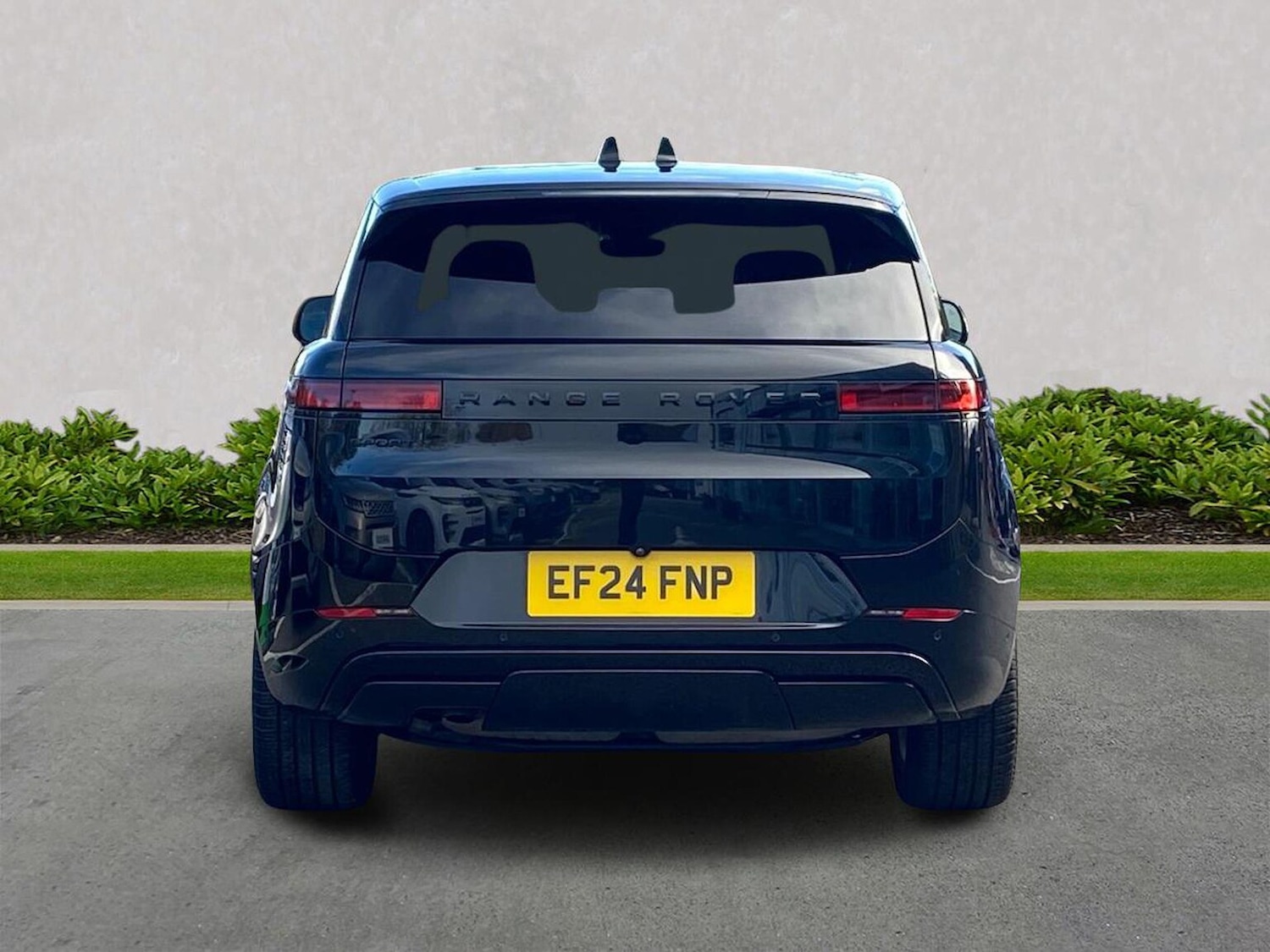 Used Land Rover Range Rover Sport 2024 for sale - 76383371: Photo 6