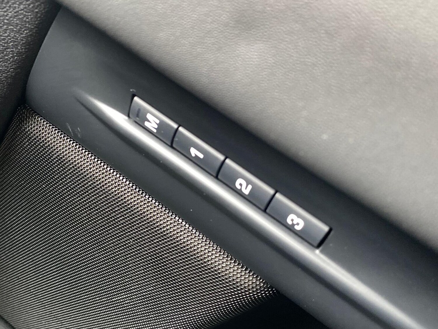 Used Land Rover Range Rover Evoque 2024 for sale - 77813382: Photo 25