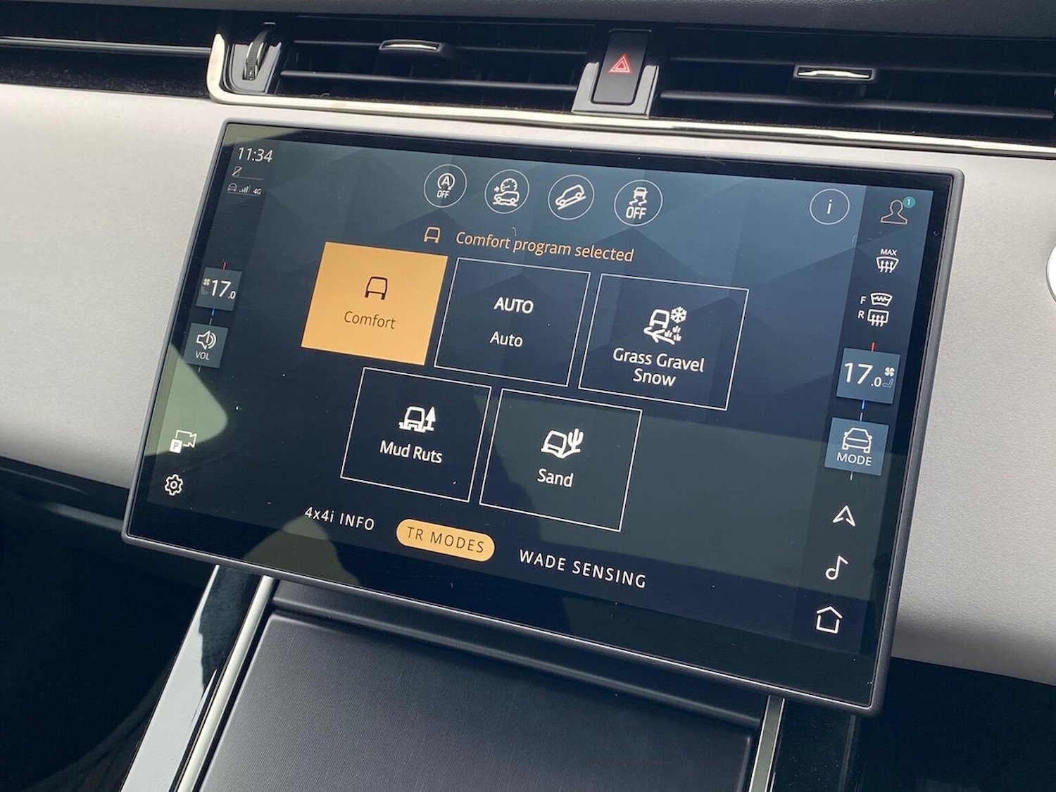 Used Land Rover Range Rover Evoque 2025 for sale - 77630150: Photo 37