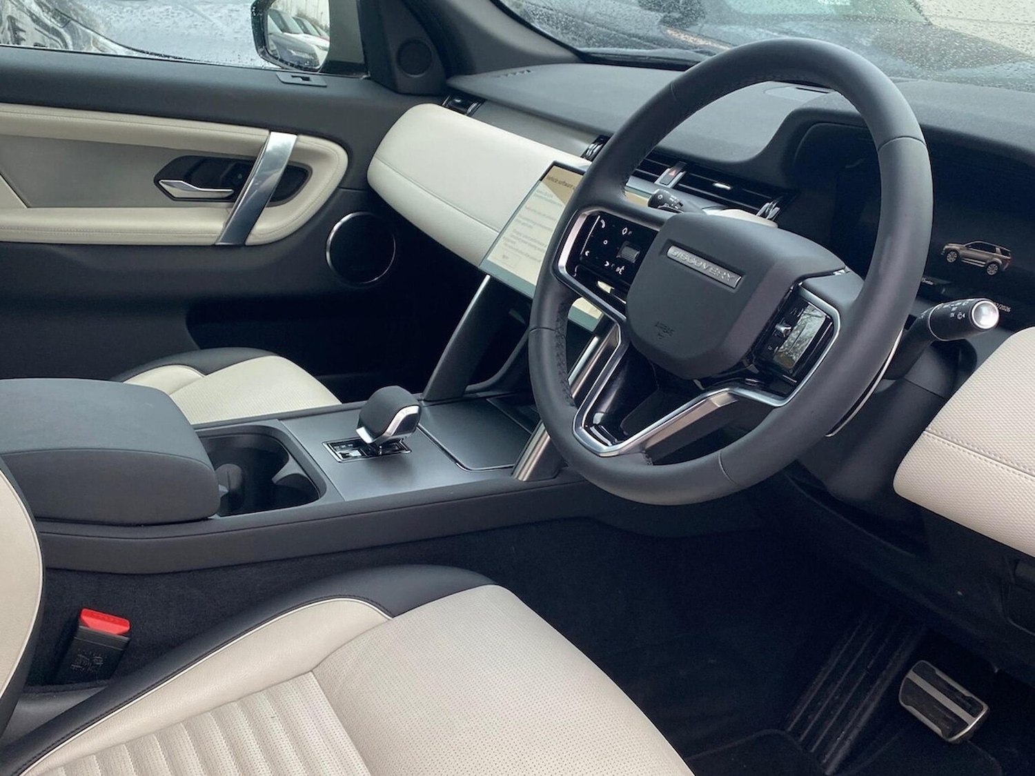 Used Land Rover Discovery Sport 2025 for sale - 77487923: Photo 34