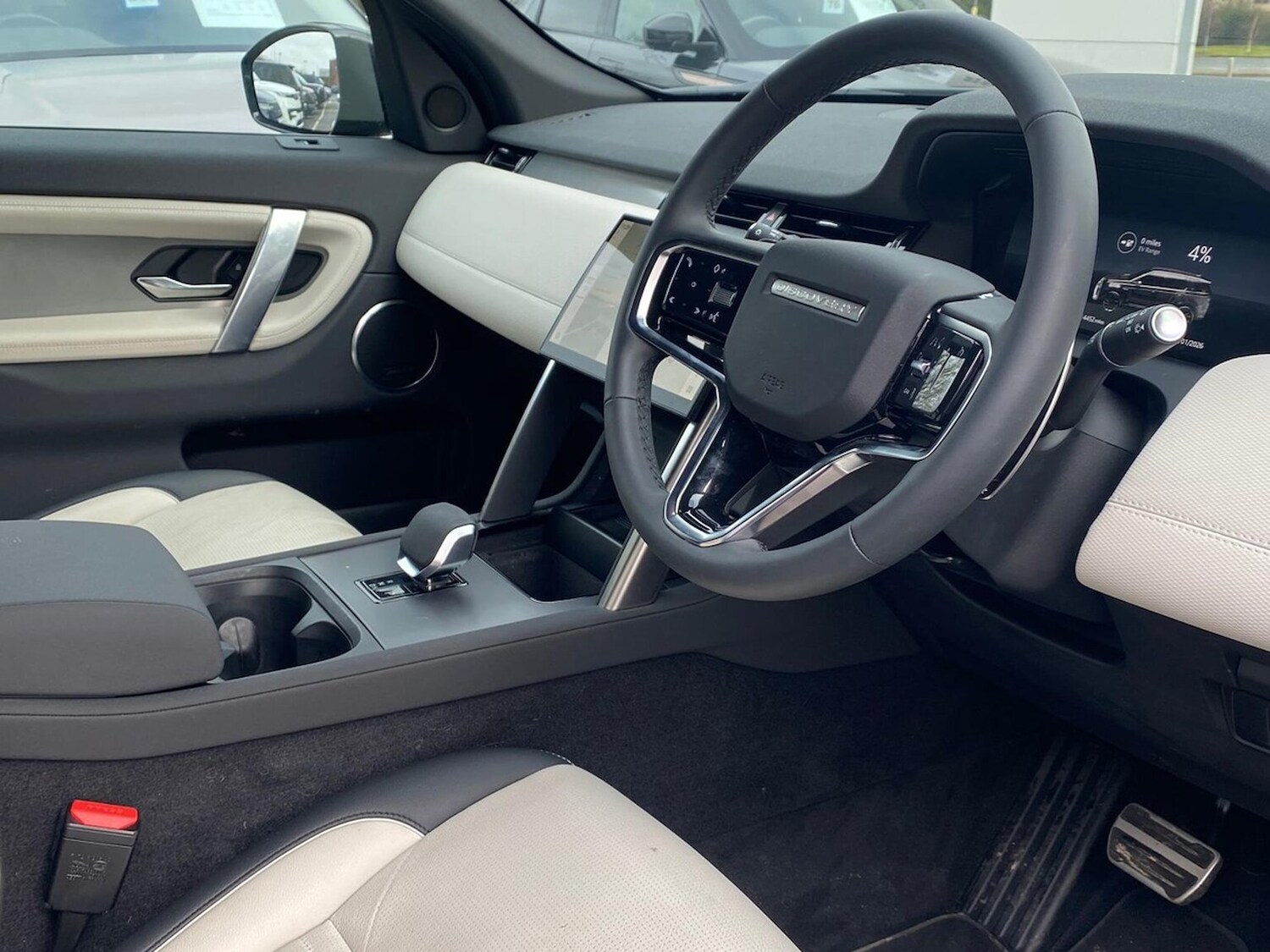 Used Land Rover Discovery Sport 2025 for sale - 77487893: Photo 32