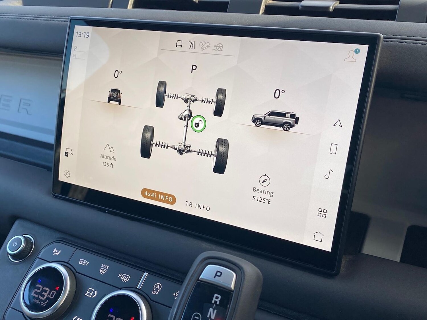 Used Land Rover Defender 2024 for sale - 77487886: Photo 35