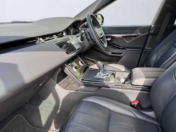 Used Land Rover Range Rover Evoque 2023 for sale - 79055771: Photo